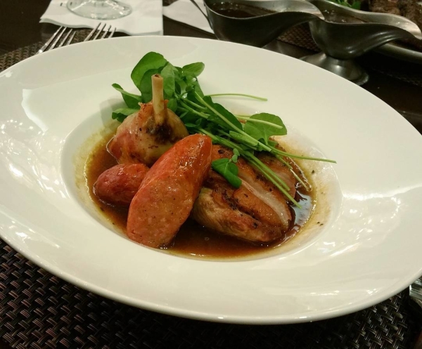Chicago Suburbs Restaurant